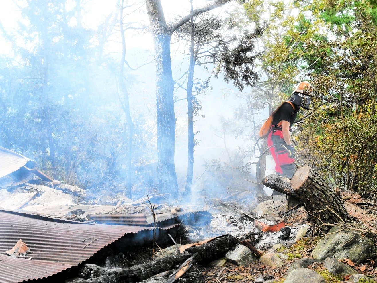 Misumiyama Shrine pilgrimage lodge after the fire, September 18, 2025